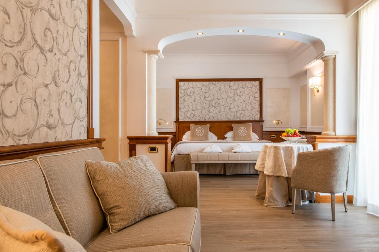 Grand Hotel Terme & Spa Montegrotto Terme Esterno foto