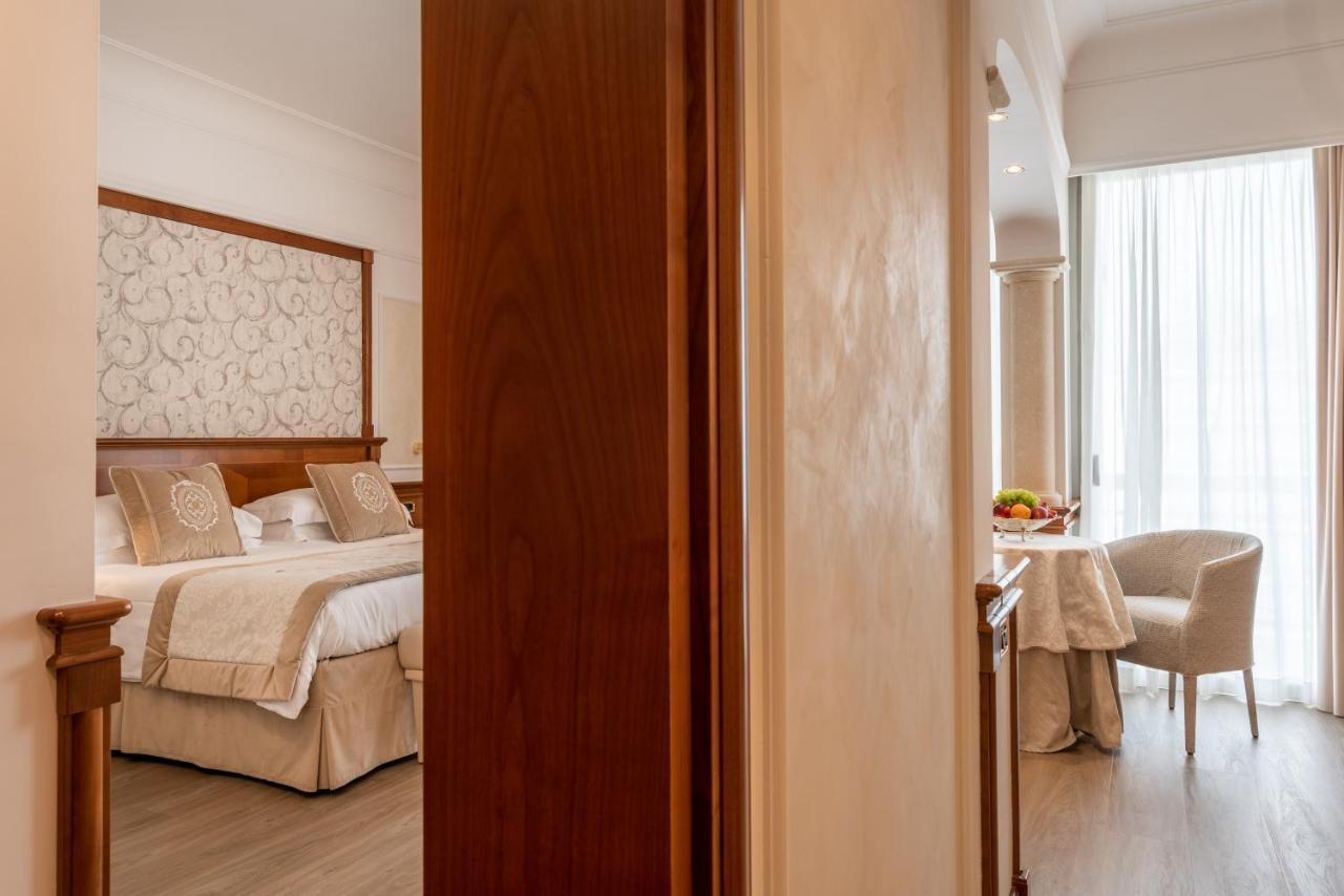 Grand Hotel Terme & Spa Montegrotto Terme Esterno foto