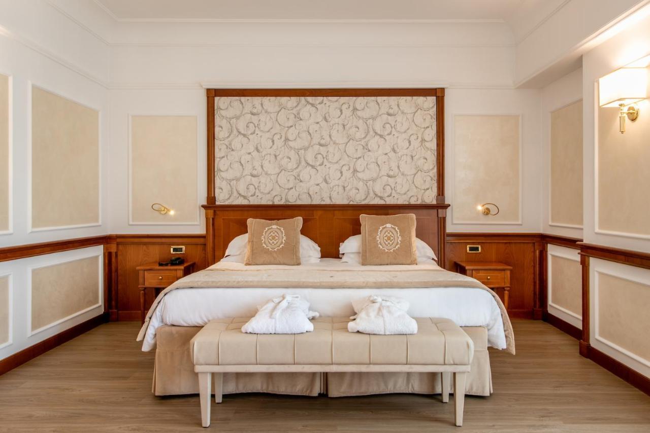 Grand Hotel Terme & Spa Montegrotto Terme Esterno foto
